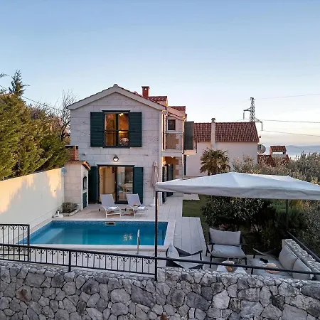 Fico - Exklusiv * ماكارسكا