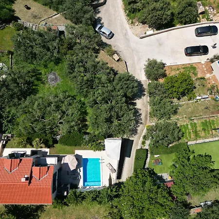 Fico - Exklusiv Makarska